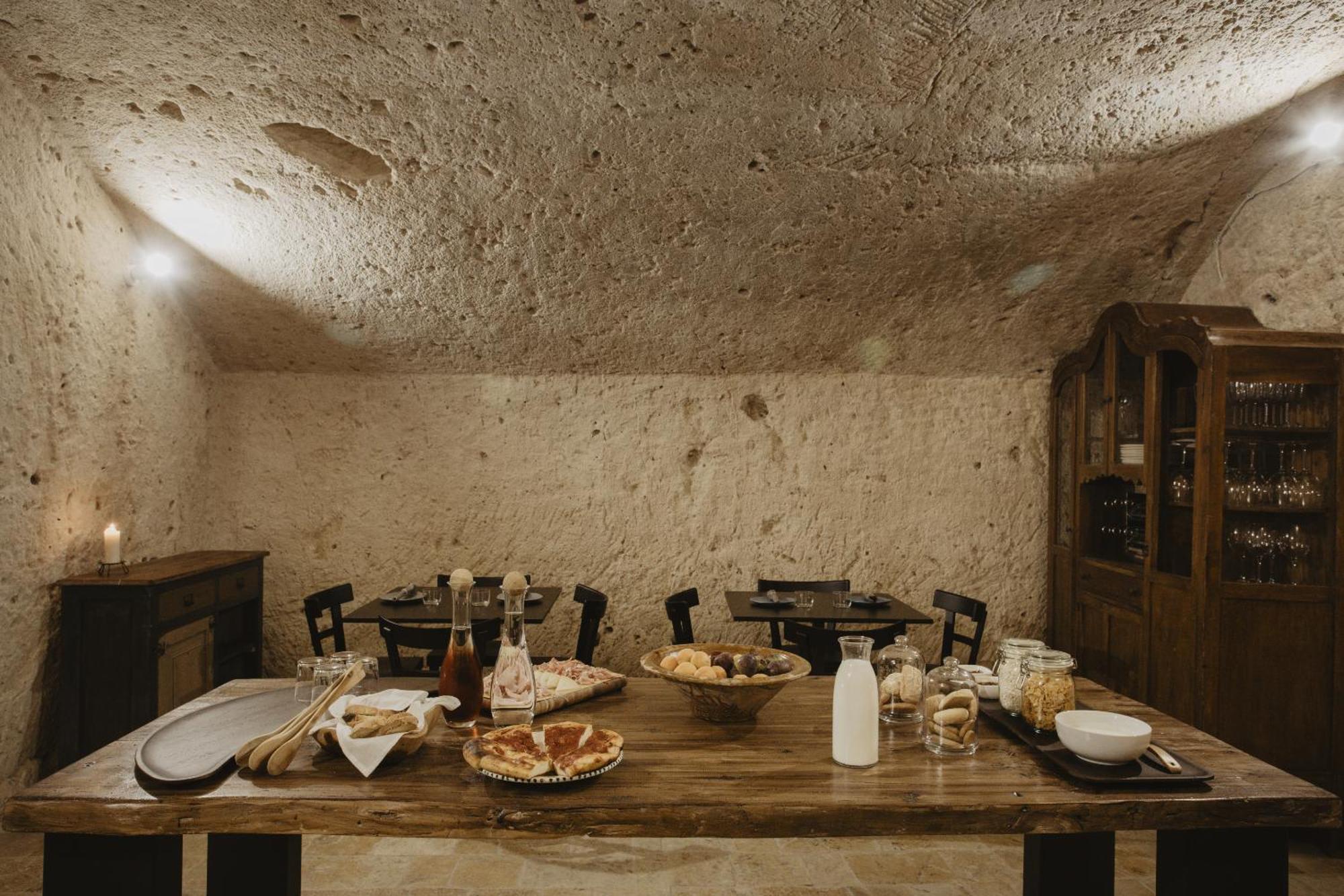 Aque Cave Hotel Matera Exterior photo