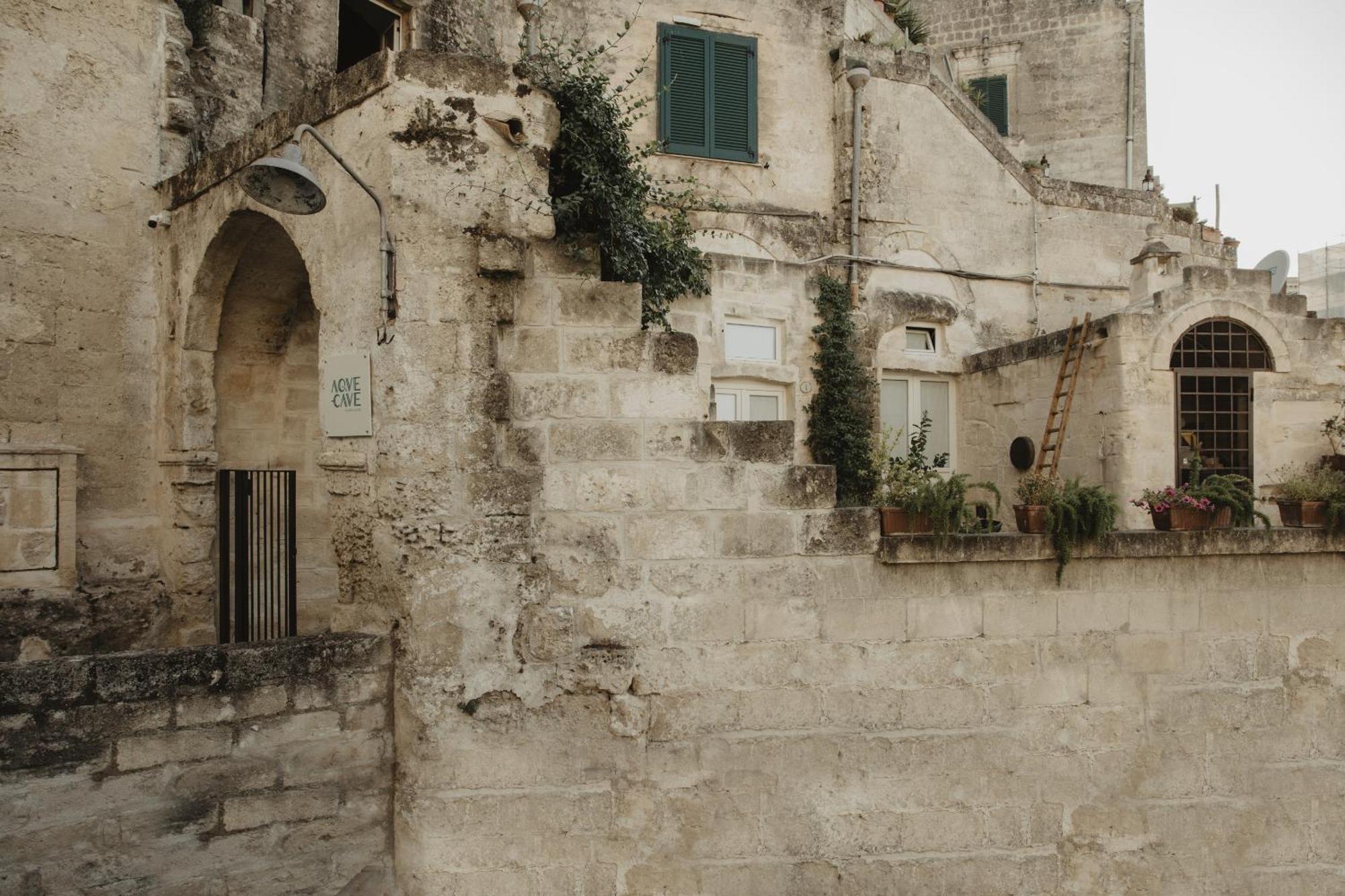 Aque Cave Hotel Matera Exterior photo